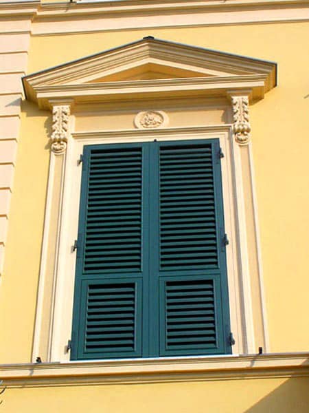 Installazione-persiane-orientabili-e-oscuranti-formigine